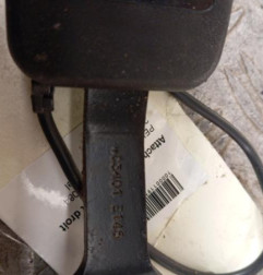 Attache ceinture avant droit PEUGEOT 207 Photo n°4