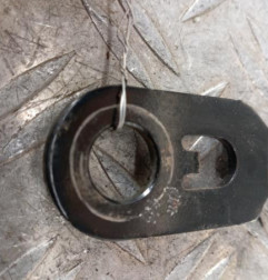 Attache ceinture avant gauche PEUGEOT 207 Photo n°3