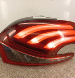 Feu arriere principal droit (feux) PEUGEOT 208 1 Photo n°1