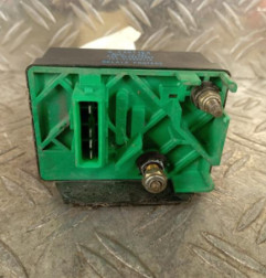 Boitier de prechauffage CITROEN SAXO Photo n°1