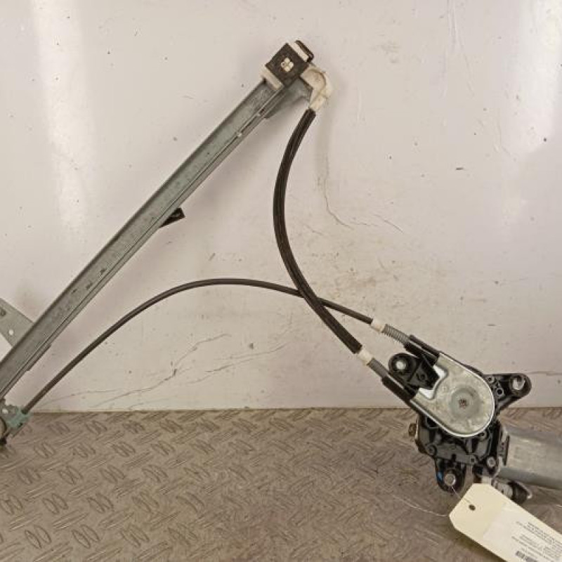 Leve vitre electrique avant droit PEUGEOT 306
