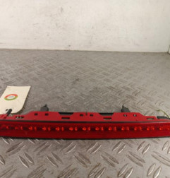 Feu arriere stop central PEUGEOT 3008 1