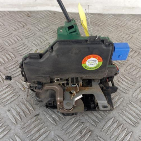 Serrure avant droit VOLKSWAGEN POLO 4