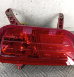 Feu de pare choc arriere gauche PEUGEOT 5008 1 Photo n°1