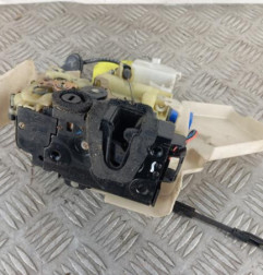 Serrure arriere gauche VOLKSWAGEN POLO 4 Photo n°1