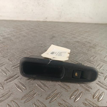 Interrupteur de leve vitre arriere gauche PEUGEOT 3008 1 Photo n°1