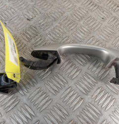 Poignee porte avant droit VOLKSWAGEN GOLF 7