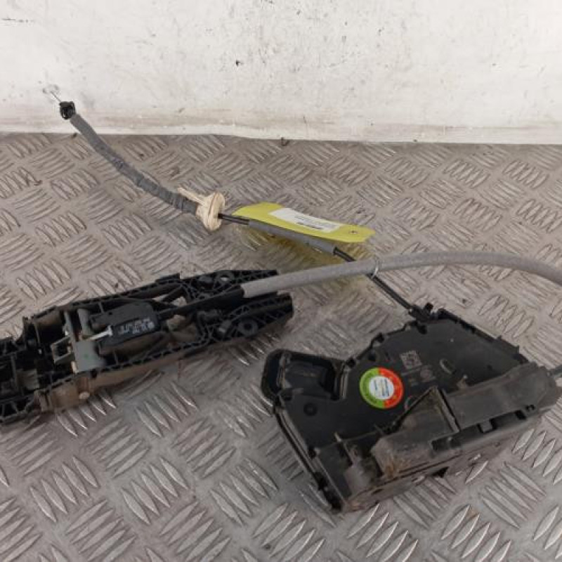 Serrure avant droit VOLKSWAGEN GOLF 7 Serrure avant droit VOLKSWAGEN GOLF 7