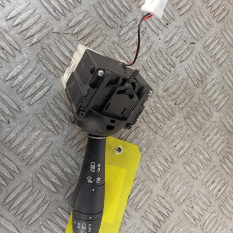 Commodo phare NISSAN NV300