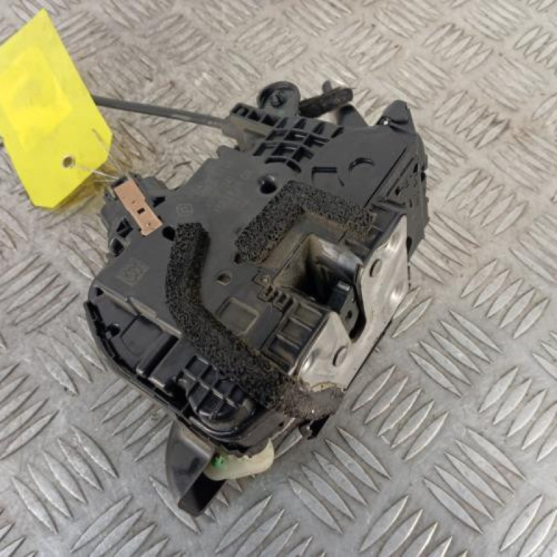 Serrure avant gauche NISSAN NV300