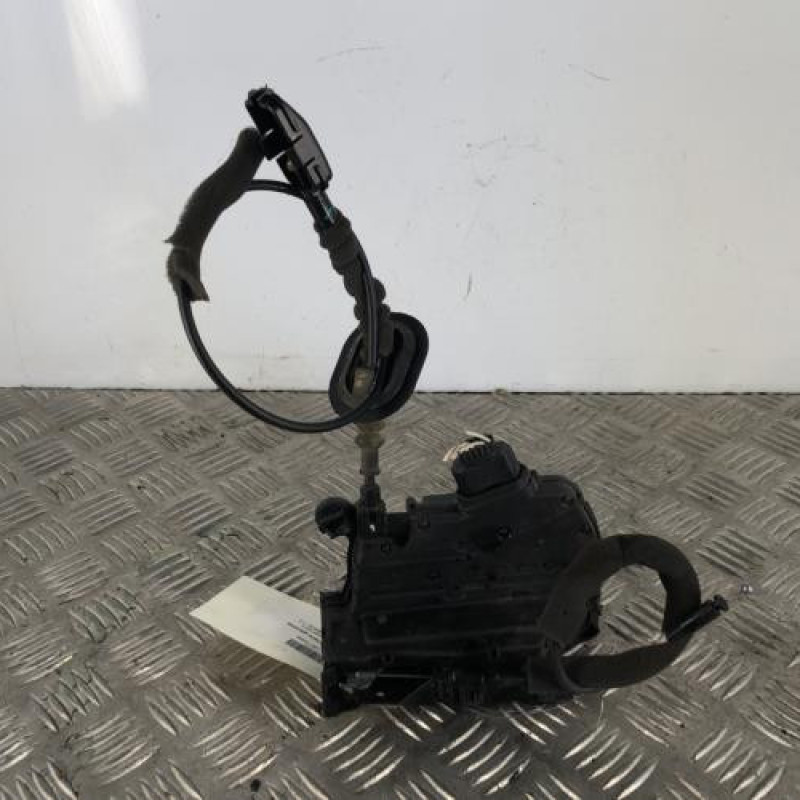 Serrure arriere gauche RENAULT CLIO 4