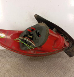 Feu arriere principal droit (feux) PEUGEOT 206 Photo n°4