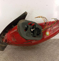 Feu arriere principal gauche (feux) PEUGEOT 206 Photo n°3