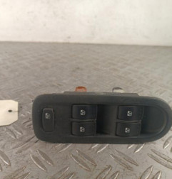 Interrupteur de leve vitre avant gauche RENAULT MEGANE 2 Photo n°1