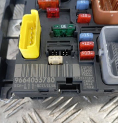 Boitier servitude moteur (BSM) PEUGEOT 207