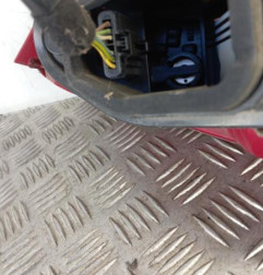 Feu arriere principal gauche (feux) PEUGEOT 207 Photo n°3