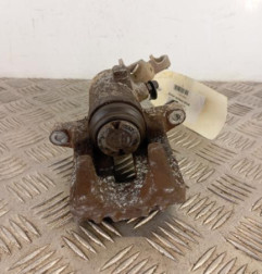 Etrier arriere droit (freinage) VOLKSWAGEN GOLF 5