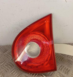 Feu arriere secondaire droit (feux) VOLKSWAGEN GOLF 5 Photo n°1