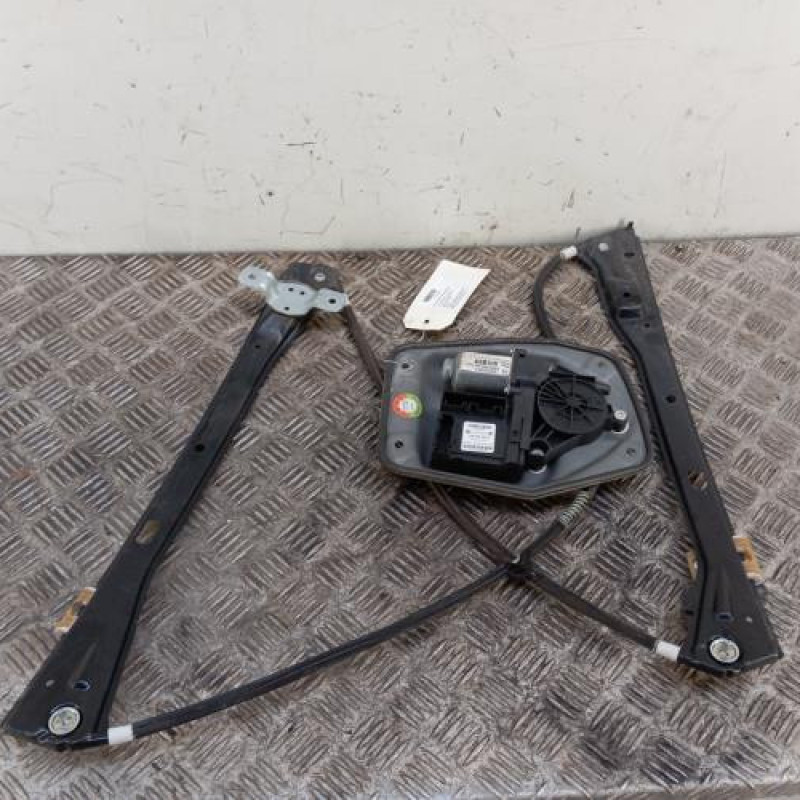 Leve vitre electrique avant droit VOLKSWAGEN GOLF 5