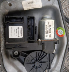 Leve vitre electrique avant gauche VOLKSWAGEN GOLF 5