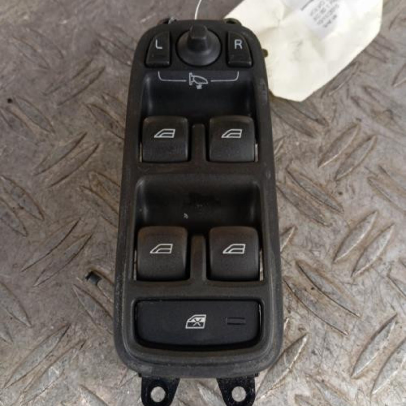 Interrupteur de leve vitre avant gauche VOLVO XC 60 1
