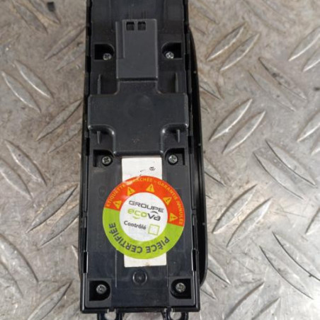 Interrupteur de leve vitre avant gauche VOLVO XC 60 1