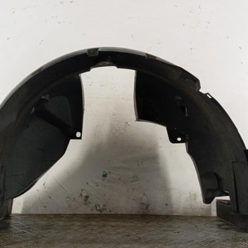 Pare boue avant droit DACIA SANDERO 2