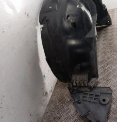 Pare boue avant droit DACIA SANDERO 2 Photo n°5