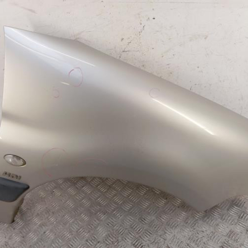 Aile avant droit PEUGEOT PARTNER 1