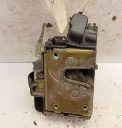 Serrure avant gauche VOLKSWAGEN POLO 3 Photo n°1