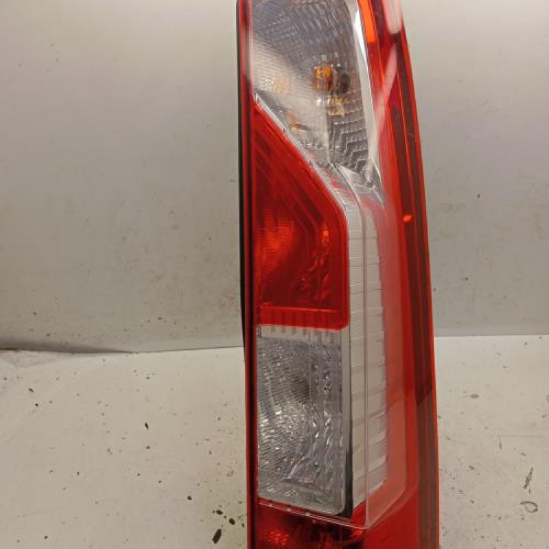 Feu arriere principal droit (feux) RENAULT MASTER 3