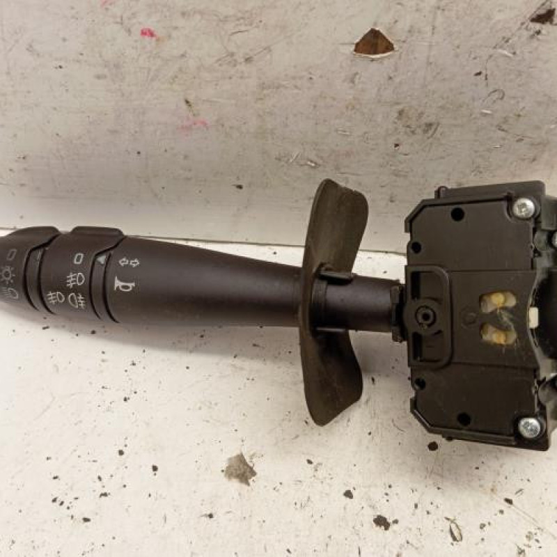 Commodo phare RENAULT CLIO 2