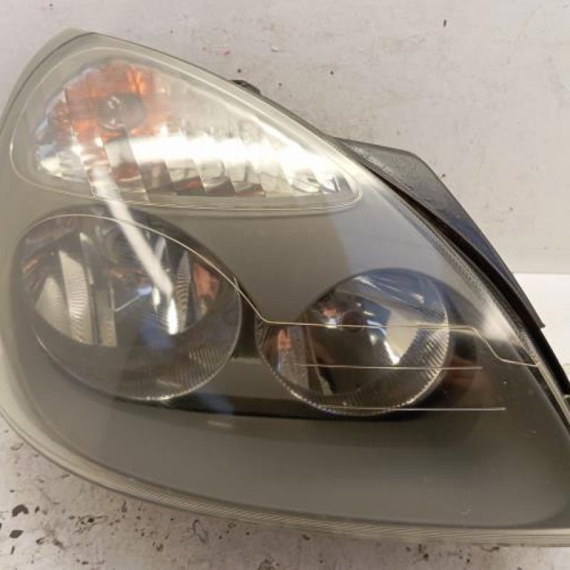 Optique avant principal gauche (feux)(phare) RENAULT CLIO 2