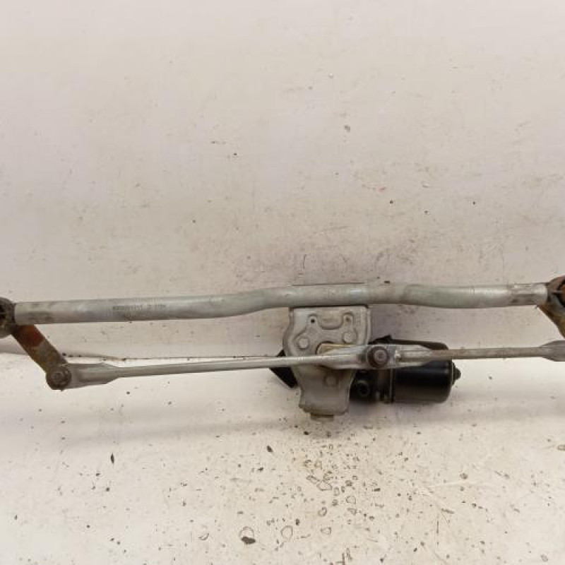 Moteur essuie glace avant RENAULT CLIO 2