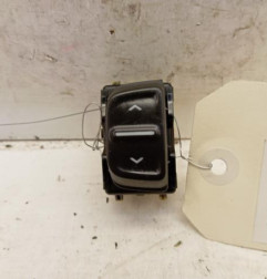 Interrupteur de leve vitre avant gauche DACIA SANDERO 2 Photo n°1