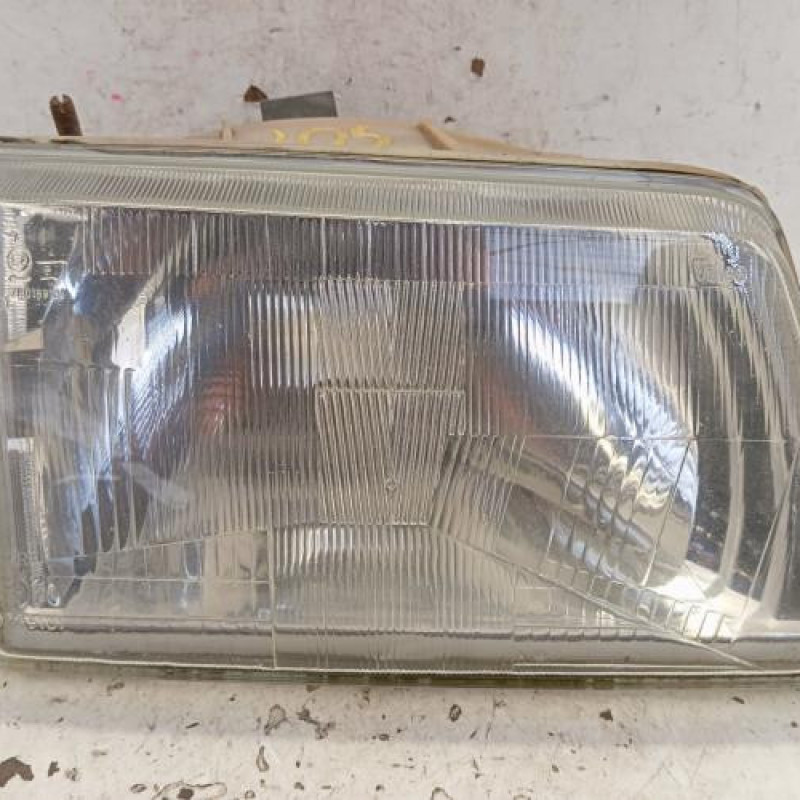 Optique avant principal droit (feux)(phare) PEUGEOT 205