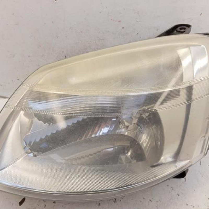 Optique avant principal gauche (feux)(phare) PEUGEOT PARTNER 1