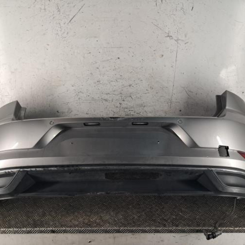 Pare choc arriere VOLKSWAGEN GOLF 7