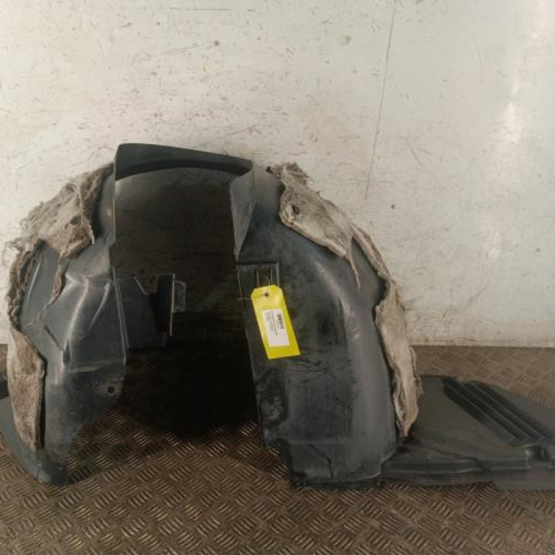 Pare boue avant gauche PEUGEOT 307