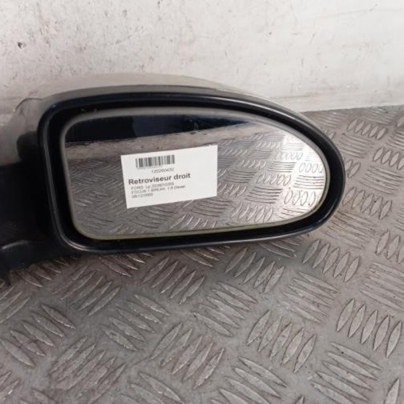 Retroviseur droit FORD FOCUS 1