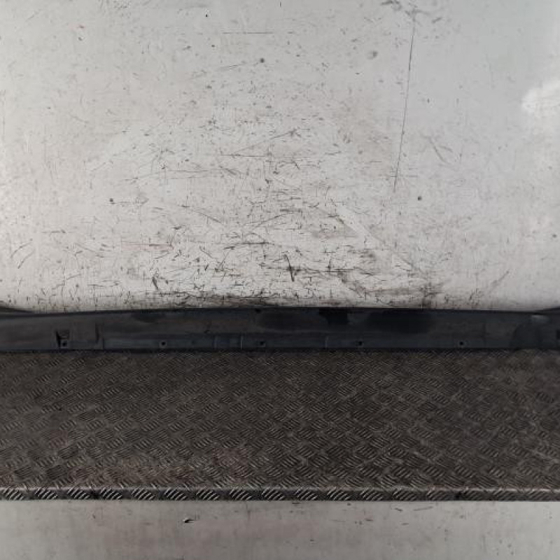 Bas de caisse droit NISSAN JUKE 1