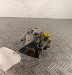 Pompe de direction NISSAN NV400 Photo n°1