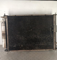 Radiateur clim RENAULT MODUS Photo n°1