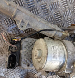 Cremaillere assistee PEUGEOT 207