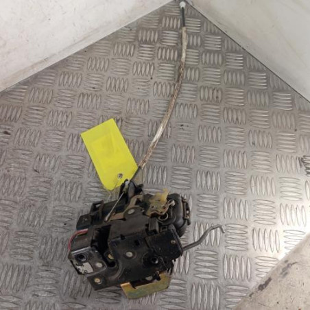 Serrure avant droit AUDI A6 2