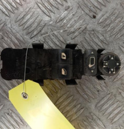 Interrupteur de leve vitre avant gauche PEUGEOT 207 Photo n°1