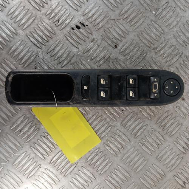 Interrupteur de leve vitre avant gauche PEUGEOT 307