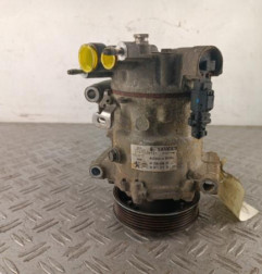 Compresseur clim PEUGEOT 208 1 Photo n°1