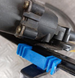 Leve vitre electrique avant gauche RENAULT LAGUNA 2