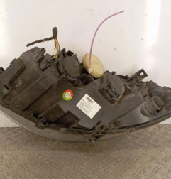 Optique avant principal droit (feux)(phare) MERCEDES CLASSE A 169